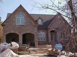 16 Candlewyck, Winston Salem, NC 27104