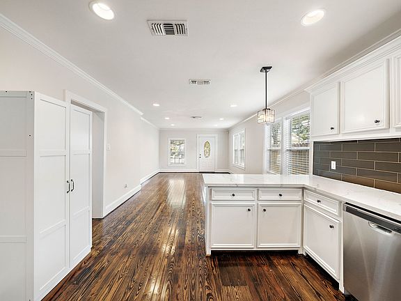 5th image of 1327 Idylwild St APT A