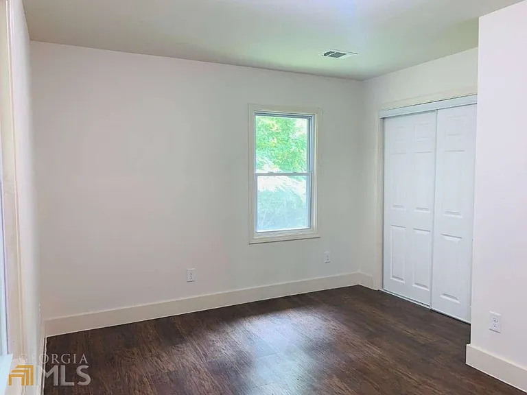 364 Brooks Ave SW — Photo 16