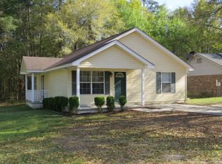 101 Magnolia Dr, Springfield, GA 31329