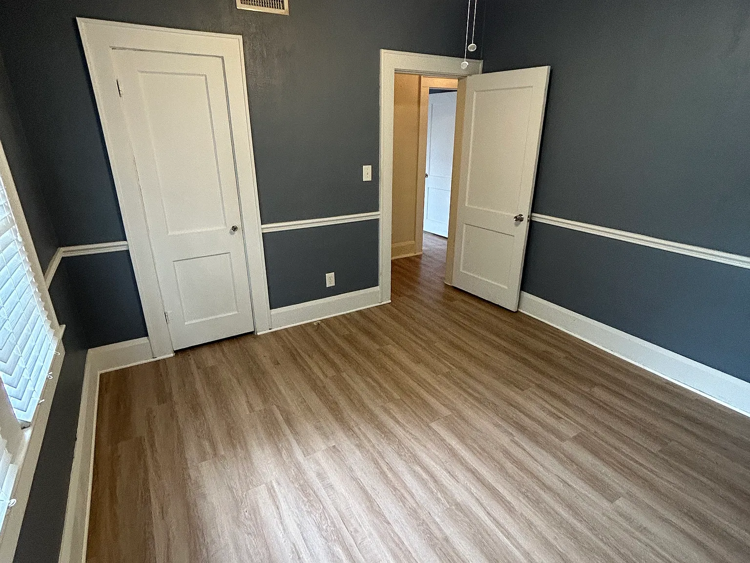 1531 E Elm Rd — Photo 2