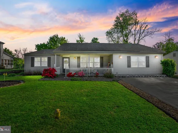 1839 Hollandale Dr, Bensalem, PA 19020