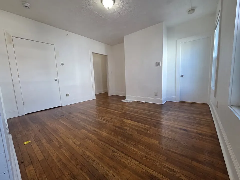 2 bed, $2,250 — Photo 4