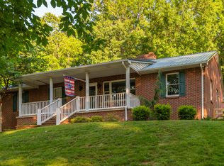 1031 Stuarts Draft Hwy, Staunton, VA 24401