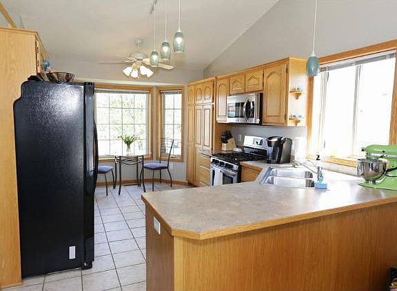 4th image of 22992 Makah St NW