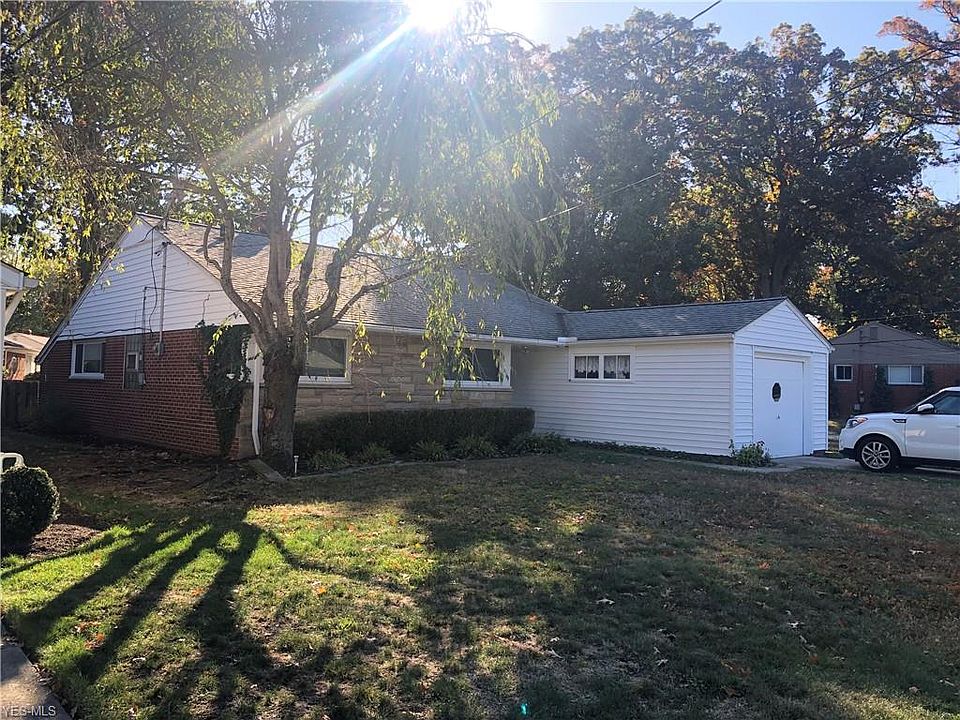 2nd image of 525 Bayfair Dr