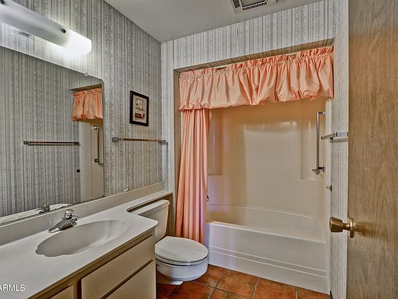 4th image of 13224 N 98th Ave Unit E
