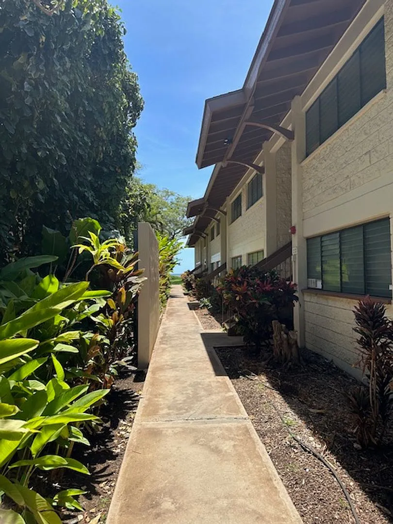 Beachfront Kihei Condo — Photo 2