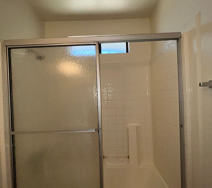 1st image of 10925 Thompson Dr #10965