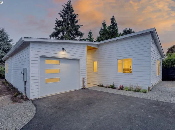 8213 N Swenson St, Portland, OR 97203