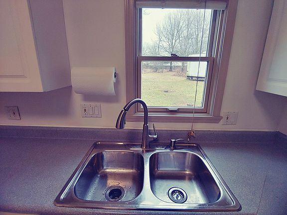 4th image of 7753 Brandywine Rd #A