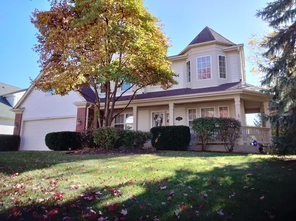 6135 Murifield Dr, Gurnee, IL 60031