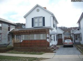 412 N 2nd St, Dennison, OH 44621