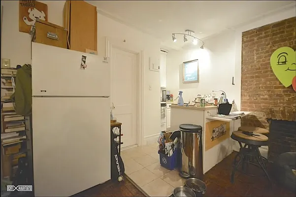 Rented by Corcoran | media 4