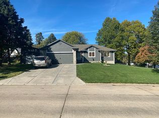 3706 Mormon St, Omaha, NE 68112