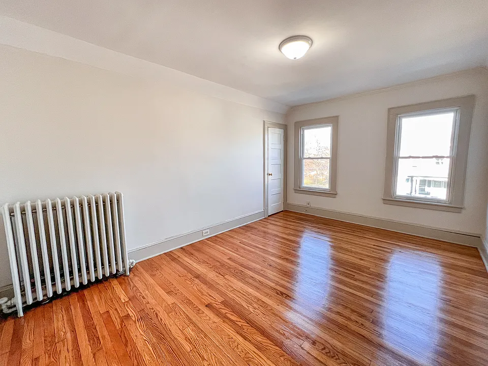 111-115 Lincoln St #3