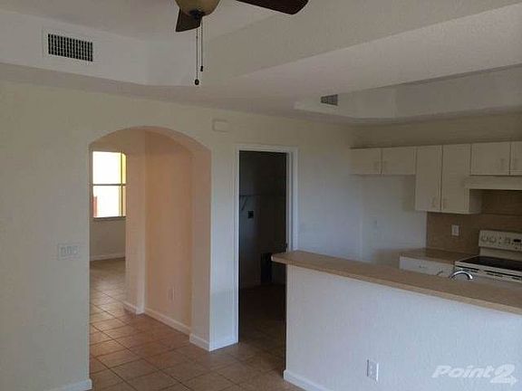 20150217142807543987000000-o