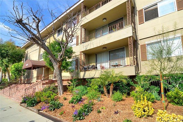 1st image of 10707 Camarillo St APT 212