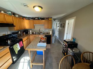 2726 N Oakland Ave, Milwaukee, WI 53211