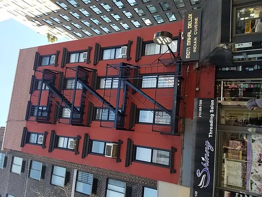 Rented by Allen Harris, LREB | media 39