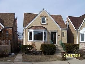 1st image of 3334 N Nordica Ave