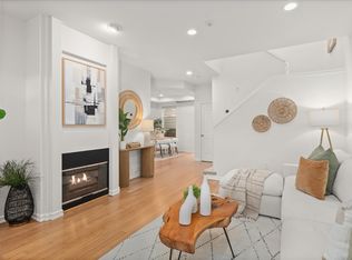 9634 179th Pl NE UNIT 2, Redmond, WA 98052