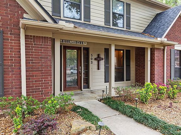 3rd image of 503 Earls Court Dr
