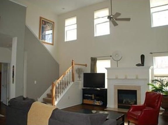 4th image of 5577 Edinvale Ln