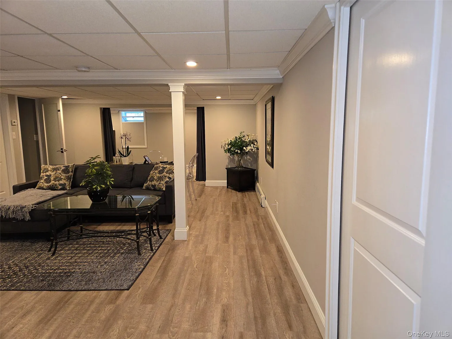 1 bed, 1.0 bath, 1058 sqft, $1,750 — Photo 2