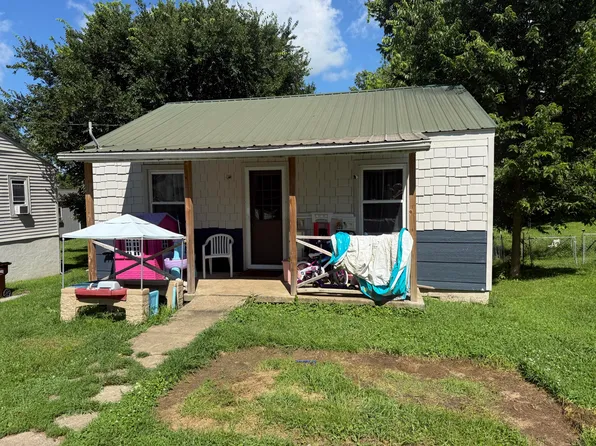 105 Turner Ave, Lancaster, KY 40444