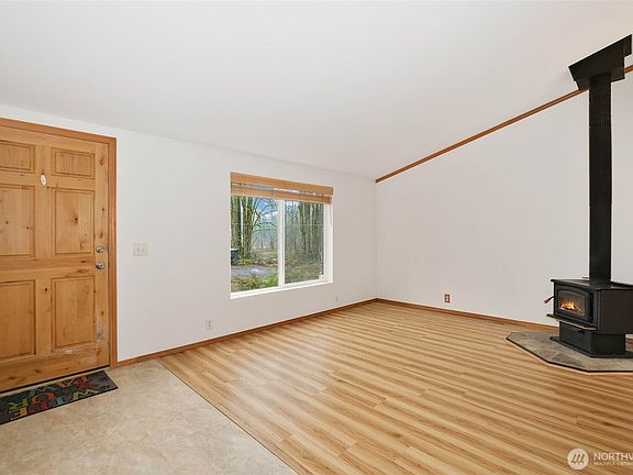 3rd image of 18226 SE 164th Street