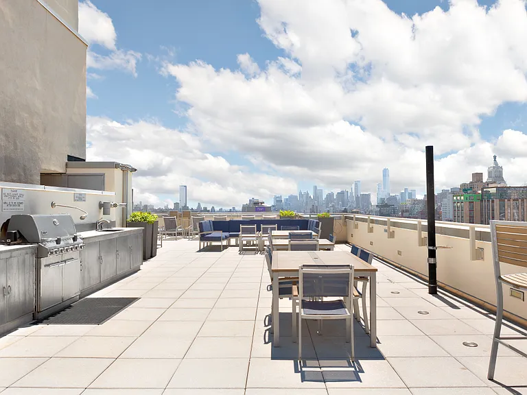 300 E 23rd St #5B — Photo 13