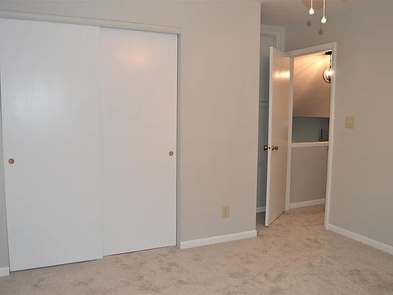 2316 Hackberry Ct — Photo 29