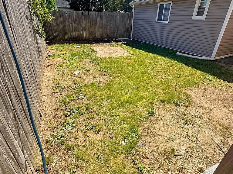 790 Wellwood Ave — Photo 12