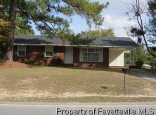 1717 Wellons Dr, Fayetteville, NC 28304