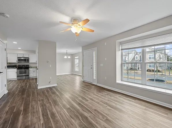 5167 Horseshoe Falls Dr, Dublin, OH 43016