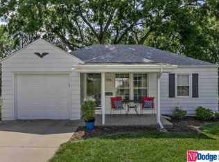 1916 S 61st Ave, Omaha, NE 68106