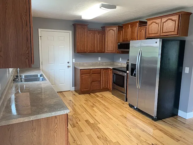 109 Hickory Avenue - 1 — Photo 4