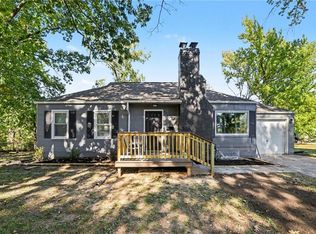 5046 Glenside Ct, Kansas City, MO 64129