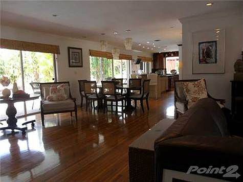 2nd image of 10901 Griffing Blvd