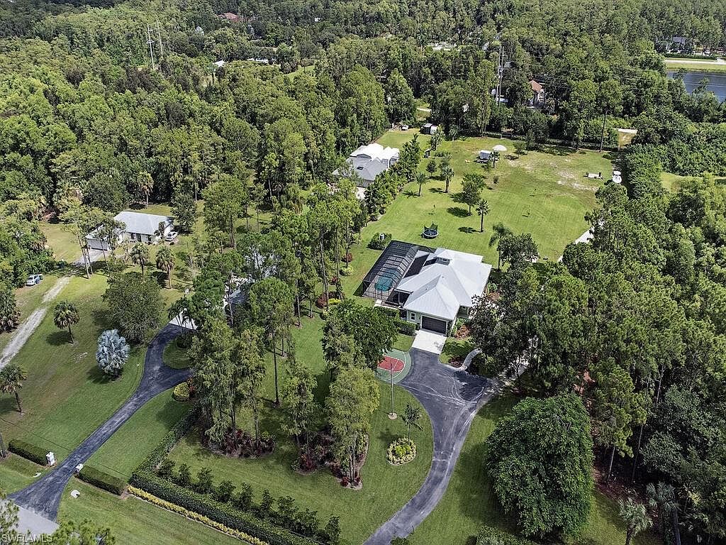 5601 Green Blvd, Naples, FL 34116 Zillow