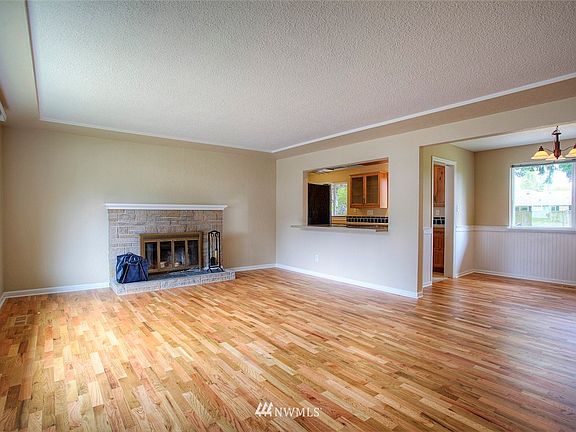 3rd image of 1639 S Firlands Drive