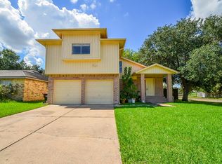 7702 Alegria Dr, Houston, TX 77083