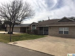 96 Buttercup Loop, Morgans Point Resort, TX 76513