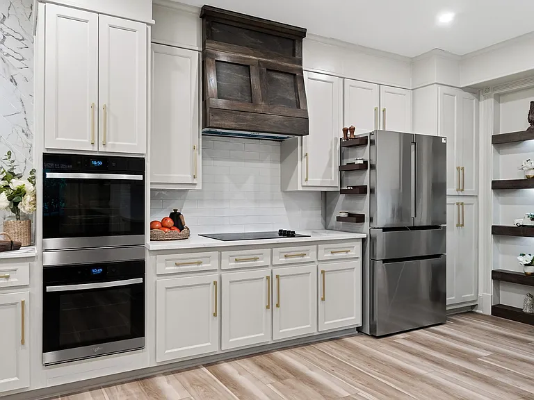 2525 Spalding Dr — Photo 4
