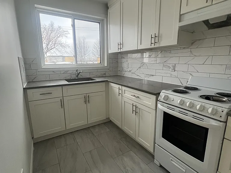 630 Cummings Ave — Photo 72