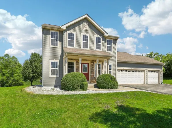 400 Crestwood DRIVE, Johnson Creek, WI 53038