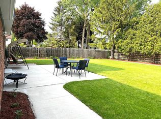 4311 Reilly Dr, Troy, MI 48085