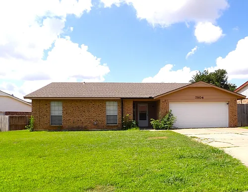 7904 NW Terrace Hills Blvd Photo 1