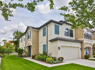 11718 Crowned Sparrow Ln, Tampa, FL 33626